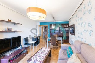 Piso en venta en Montecerrao en Oviedo