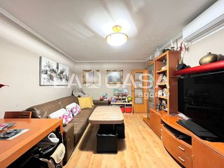 Piso en venta en Artigas - Llefià en Badalona