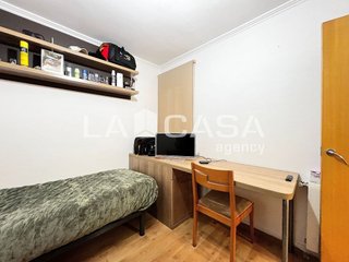Piso en venta en Artigas - Llefià en Badalona