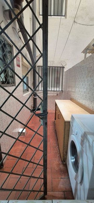 Piso en venta en Fondo en Santa Coloma de Gramanet