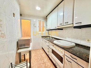 Piso en venta en Pubilla Cases en Hospitalet de Llobregat, L´
