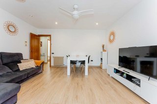 Piso en venta en Els Canyars en Castelldefels