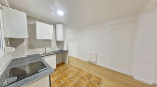Piso en venta en Vista Alegre en Madrid