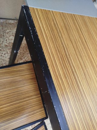 Mesa y 4 sillas
