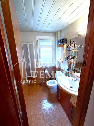 Piso en venta en Sant Llorenç en Terrassa
