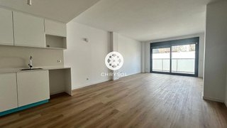 Piso en venta en Santa Eulàlia en Hospitalet de Llobregat, L´