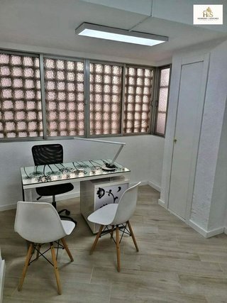 Oficina en alquiler en Ensanche - Diputación en Alicante