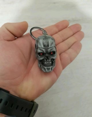 Llavero Terminator T-800