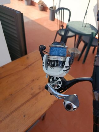 Caña de carbono 3m + sacadera pesca