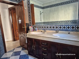 Chalet en venta en Centro - Doña Mercedes en Dos Hermanas