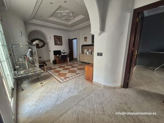 Chalet en venta en Centro - Doña Mercedes en Dos Hermanas