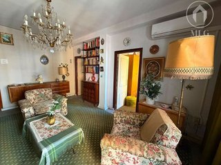 Piso en venta en Girón - Las Delicias - Tabacalera en Málaga