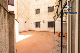 Piso en venta en Camino de Ronda - Rosaleda en Granada