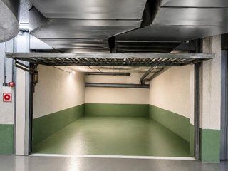 Garaje en venta en El Antiguo en San Sebastián-Donostia