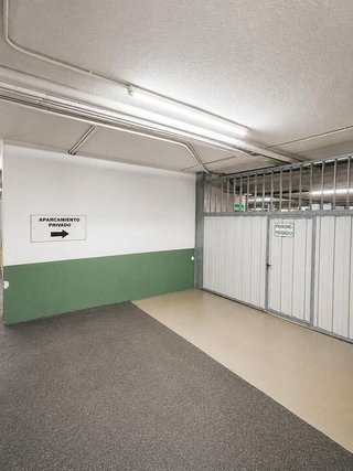 Garaje en venta en El Antiguo en San Sebastián-Donostia