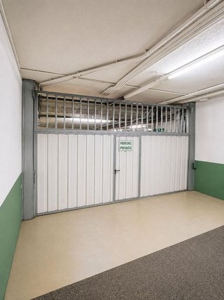 Garaje en venta en El Antiguo en San Sebastián-Donostia