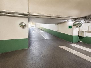 Garaje en venta en El Antiguo en San Sebastián-Donostia