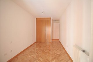Piso en alquiler en Las Tablas en Madrid