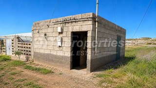 Terreno en venta en San Isidro en Granadilla de Abona