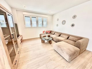 Piso en alquiler en Nueva Andalucía centro en Marbella