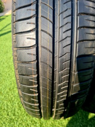 2 neumaticos ocasion Michelin 185/65/15 88T