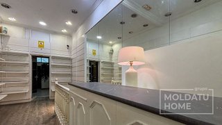 Local comercial en alquiler en Centro en San Sebastián-Donostia