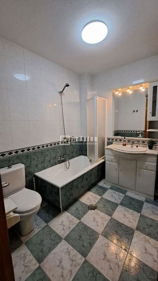 Piso en alquiler en Centro en Murcia