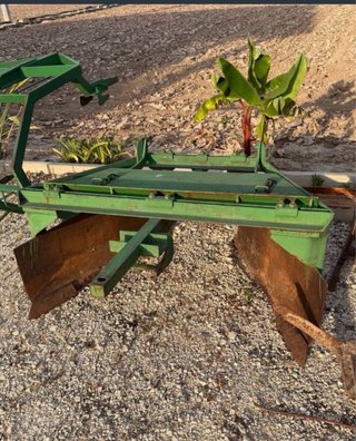 Tractor John Deere 1040V Viñero 1983