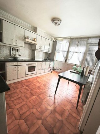Piso en venta en Salesas - Labradores en Salamanca