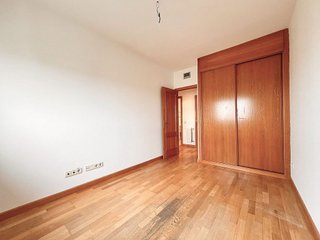 Piso en alquiler en Rejas en Madrid
