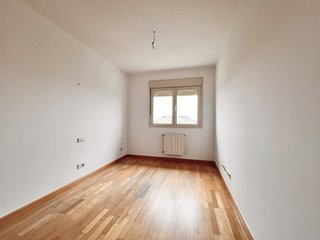 Piso en alquiler en Rejas en Madrid