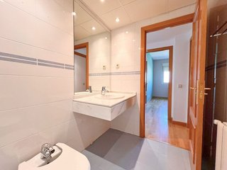 Piso en alquiler en Rejas en Madrid