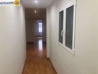 Piso en venta en Ensanche - Diputación en Alicante