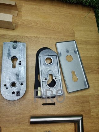 Manilla para puertas de cristal  Tesa