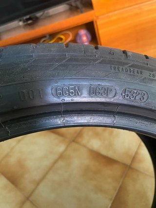 Neumatico Continental 225/40/18