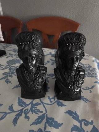 Morillos de hierro fundido