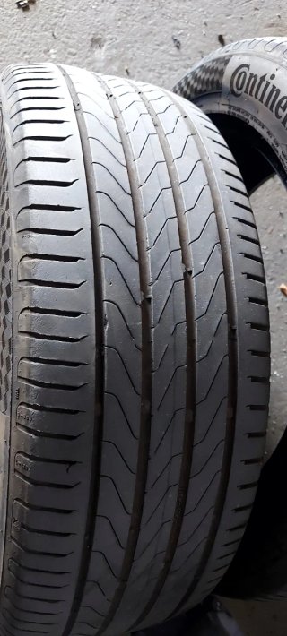 215/55 R18 99V XL