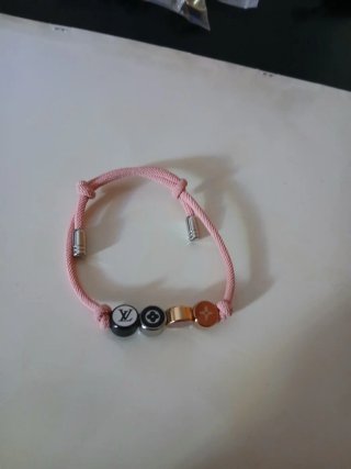 Bellissimo bracciale cordino oro e rosa