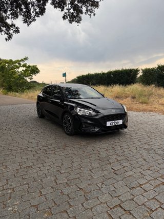 Ford Focus ST Line