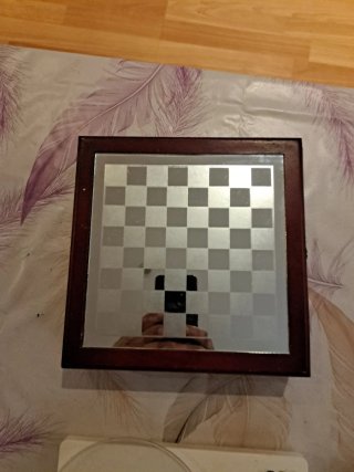 Tablero de ajedrez de madera y cristal