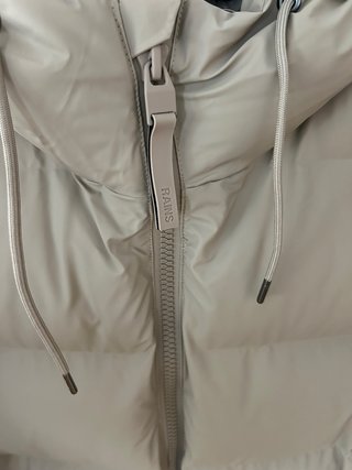 Plumífero Rains Beige Talla S