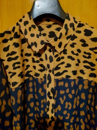 Camicia donna fantasia maculata