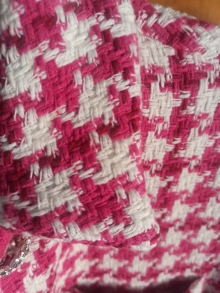 Chaqueta Zara Houndstooth Rosa y Blanca
