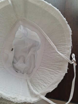 Sombrero de lona blanco