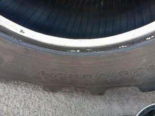Neumático Firestone 420/70R24