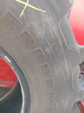 Neumático Firestone 420/70R24