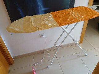 Tabla de planchar plegable