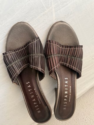 Sandalias Hispanitas tacón cuero marrón