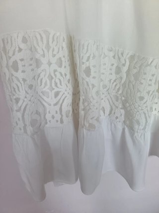 Vestido blanco estilo ibicenco
