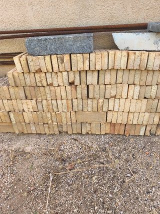 Ladrillos macizos de construcción